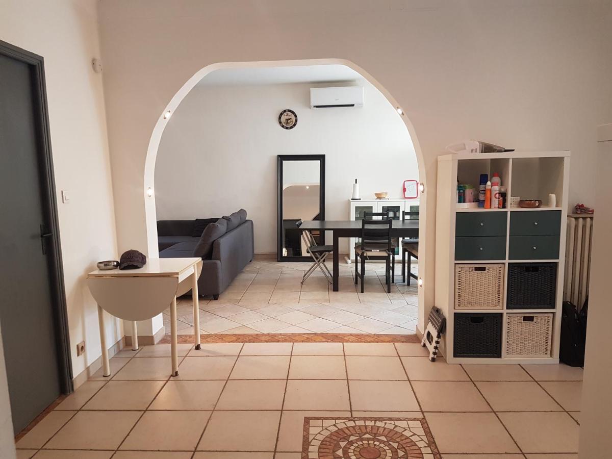 Grande Maison Avec 5 Chambres Et Jardin Avignon Exterior foto