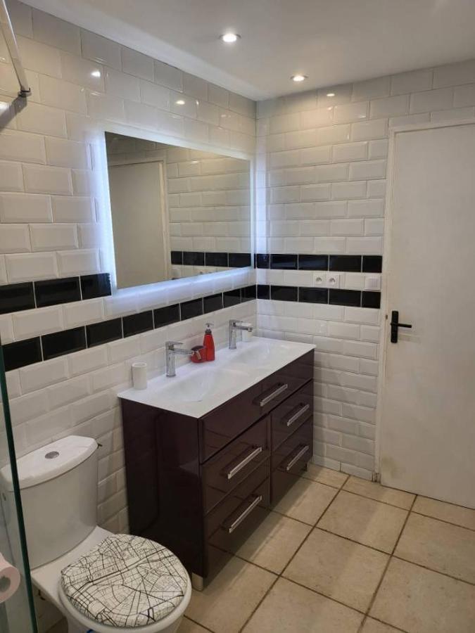 Grande Maison Avec 5 Chambres Et Jardin Avignon Exterior foto